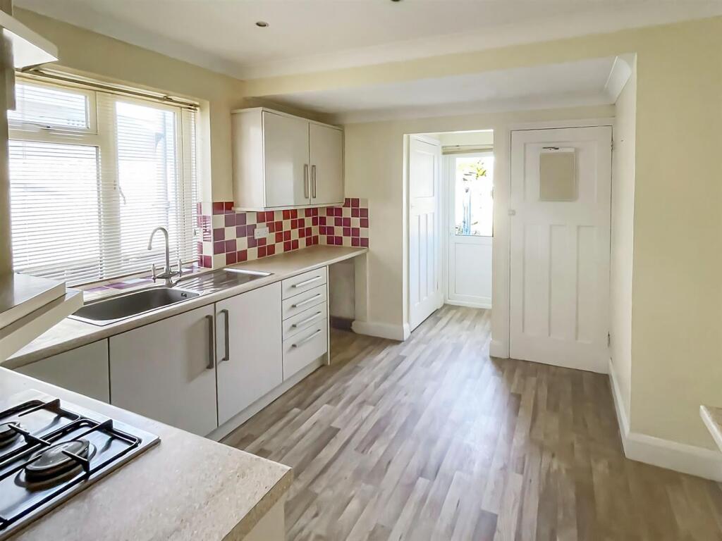 House in Arun, East Preston - View 3