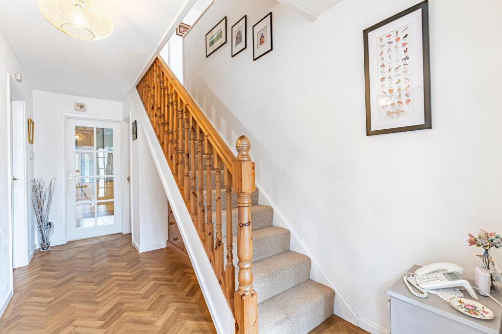 House in Cardiff, Llantwit Fardre - View 5