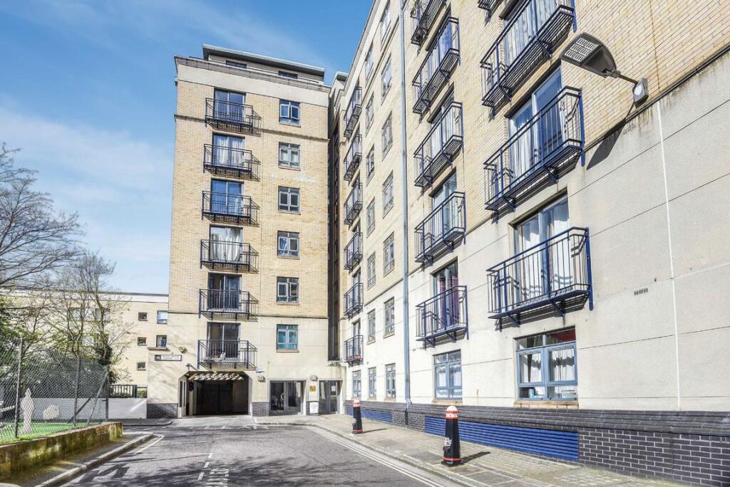 Main image of property: Bridgewater Square, Barbican