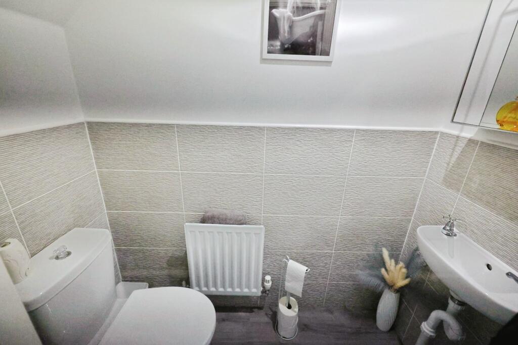 House in Darlington - More