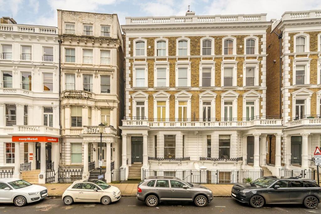 Main image of property: Imperial Court, London