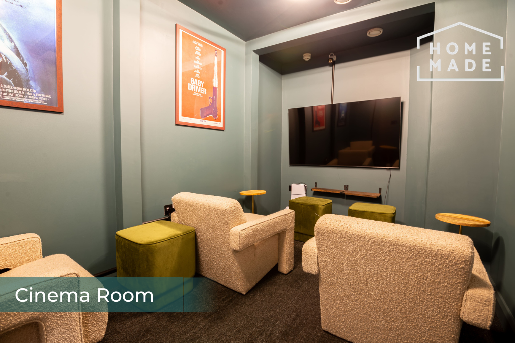 Main image of property: Riverside House, M3