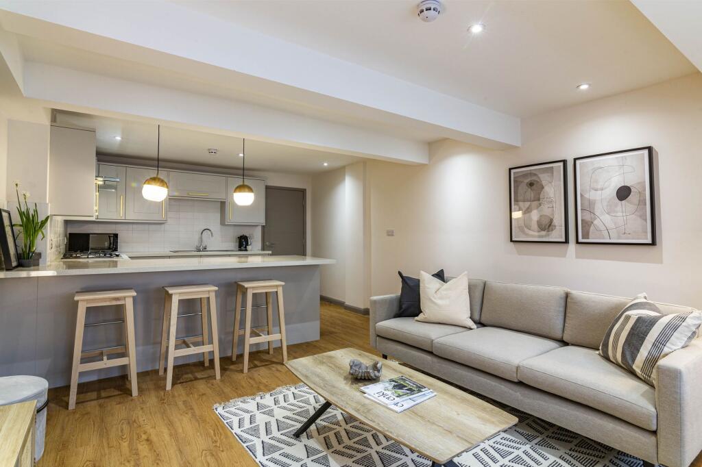 House in Nottingham, Beeston Rylands - View 2