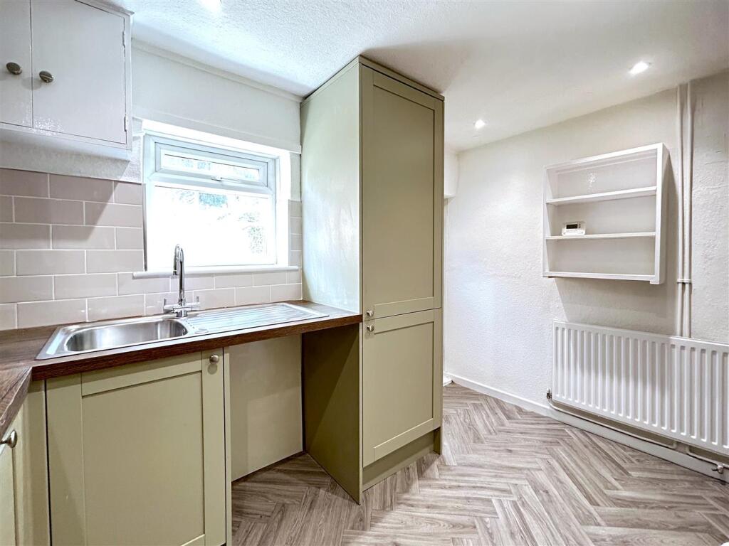 House in Leeds - View 4