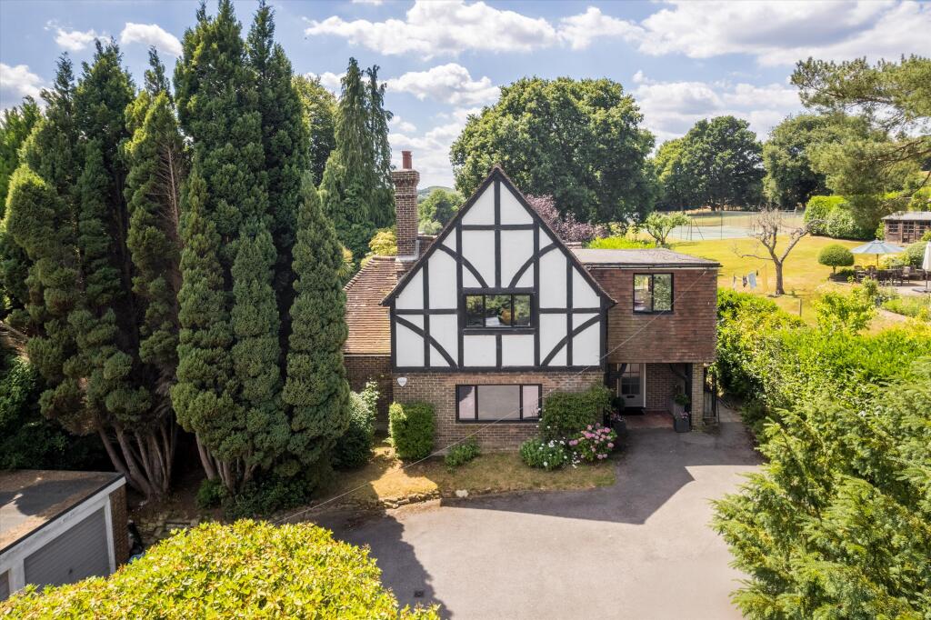 Main image of property: Wadhurst Road, Frant, Tunbridge Wells, East Sussex, TN3