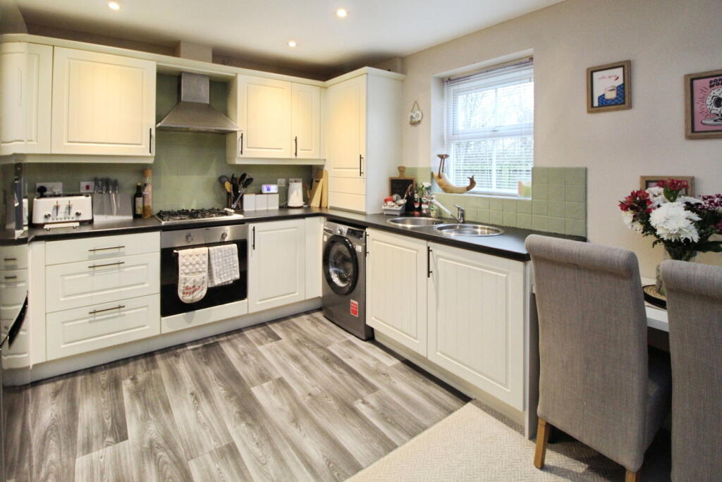 Apartment in Prudhoe - View 5