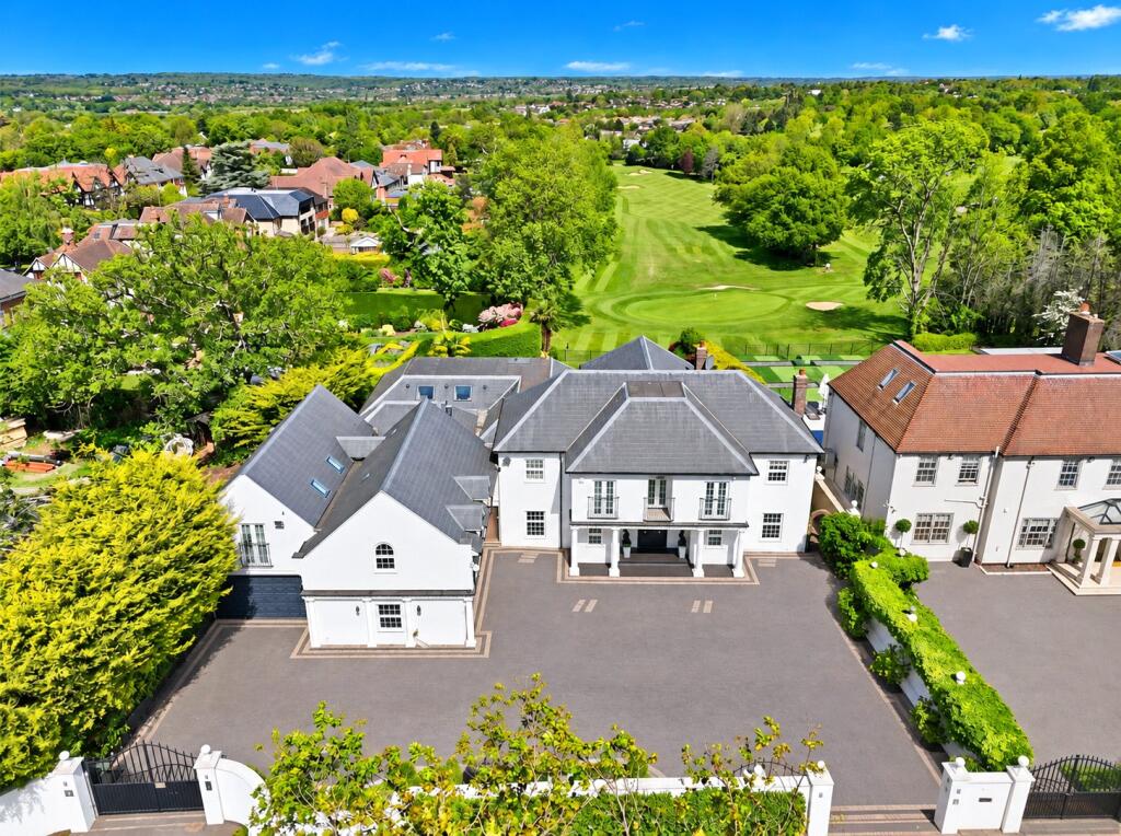 Main image of property: Manor Road, Chigwell, Essex, IG7