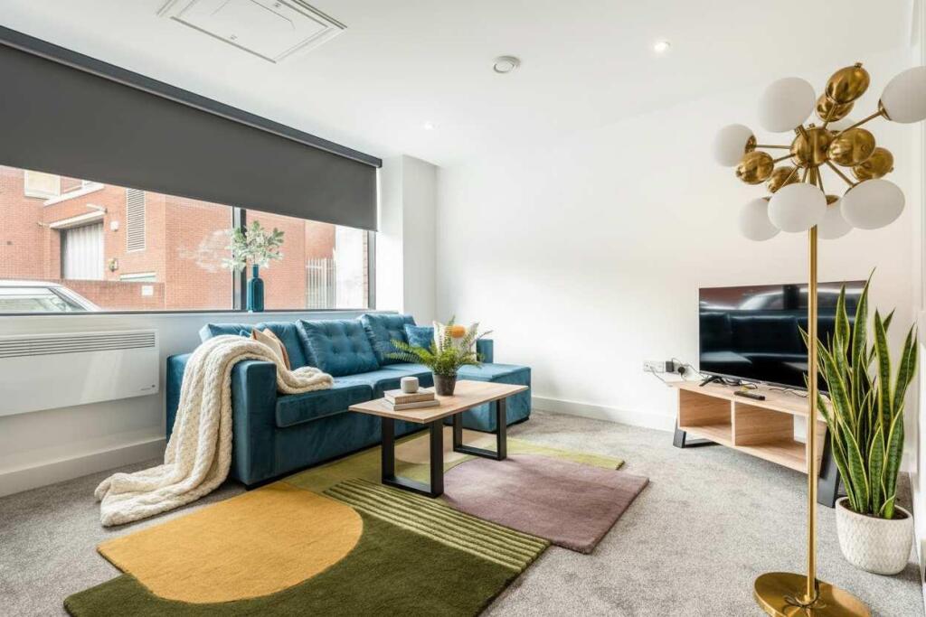 Main image of property: Flat 1, Clifton Park View, Doncaster Gate, S65 1DE