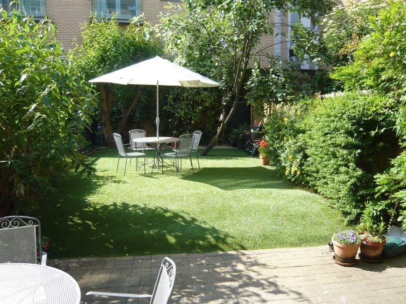 Main image of property: Bowmans Mews, Hooper Square, London, E1
