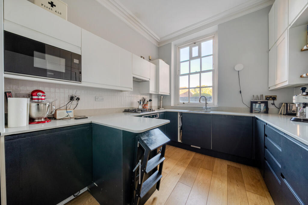 Apartment in Reading - More