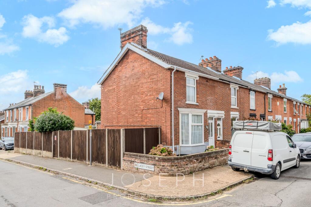 House in Ipswich, Suffolk - View 2