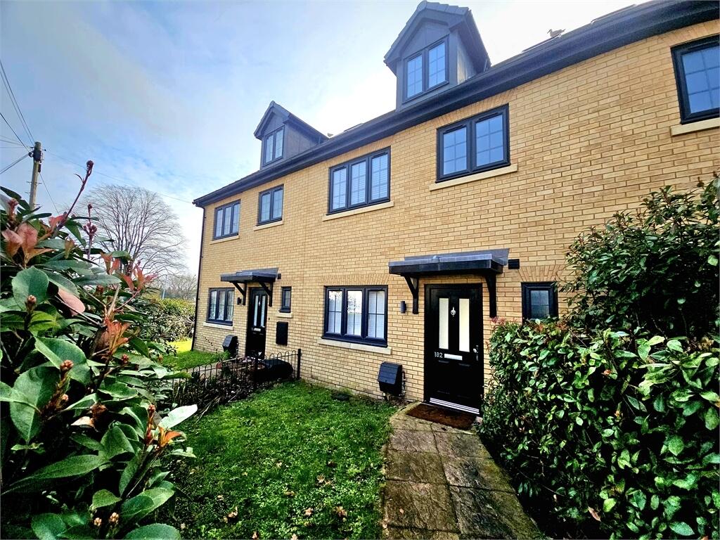 Main image of property: Hart Road, Thundersley, Benfleet, 