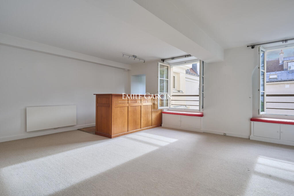 Main image of property: Paris-Isle of France, Paris, Paris 06