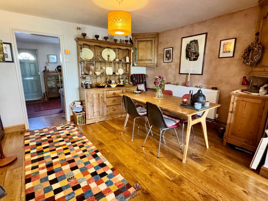 Rock Road, Oundle, PE8 photo 3