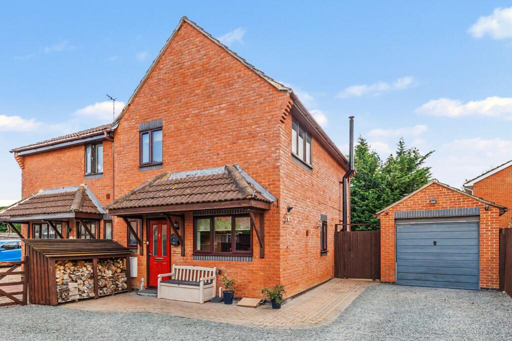 Main image of property: Chestnut Close, Lower Moor, WR10