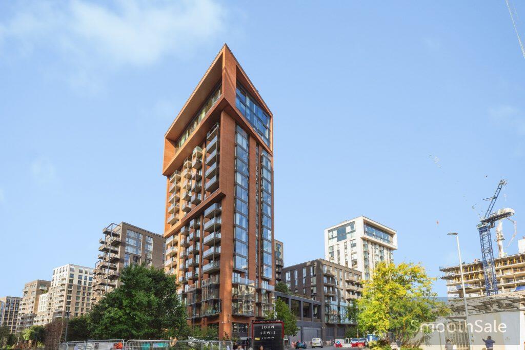 Main image of property: Apartment F51, Ambassador Building, London, SW11 7BT