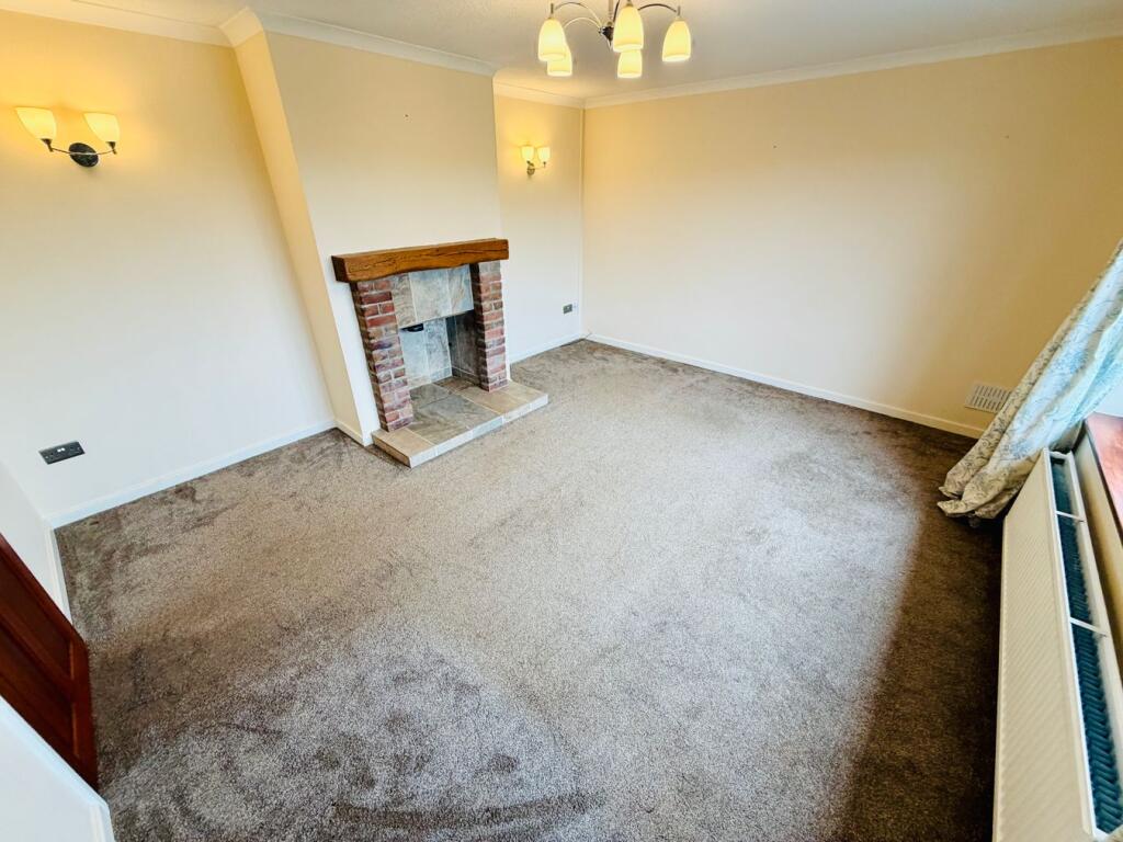 House in Llanllwni - More