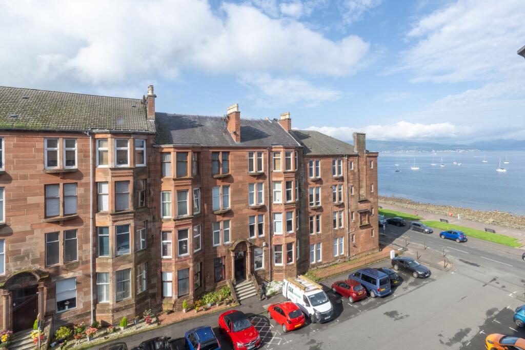 Main image of property: Ashburn Gate, Gourock, PA19