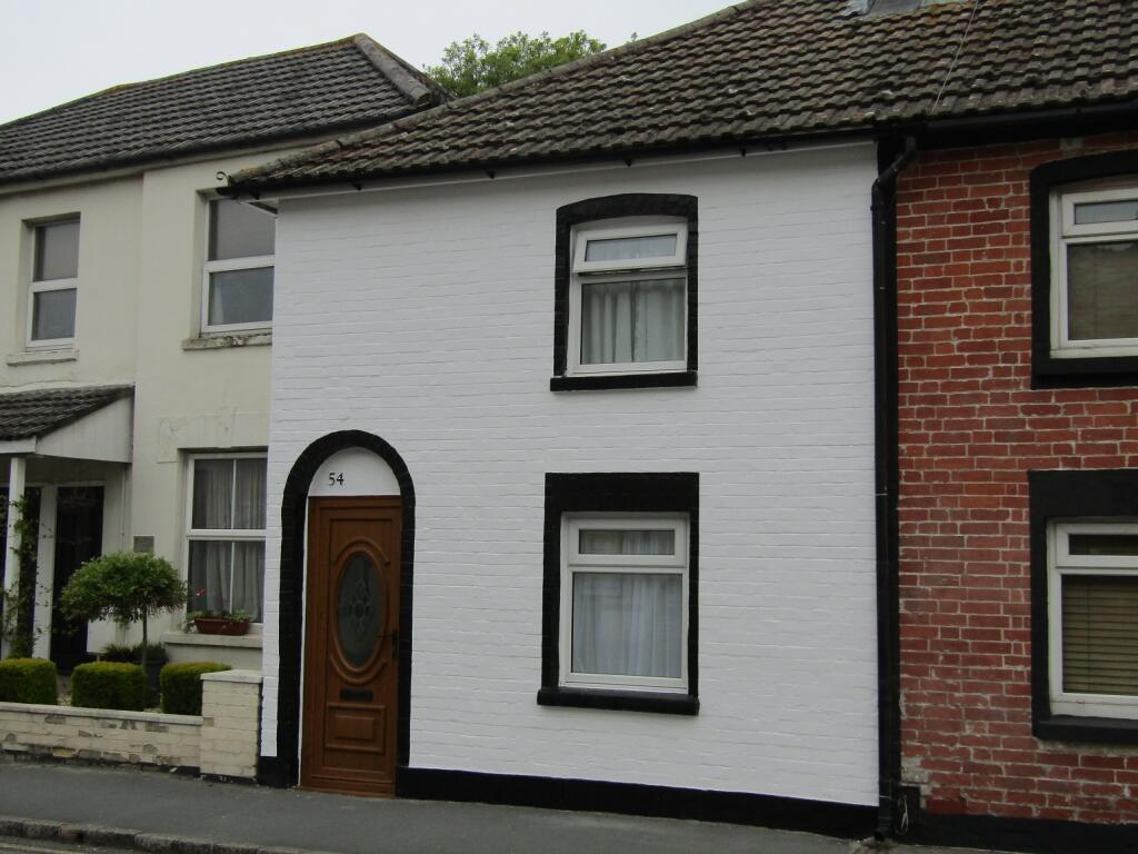 Main image of property: Purewell, Purewell, Christchurch, BH23