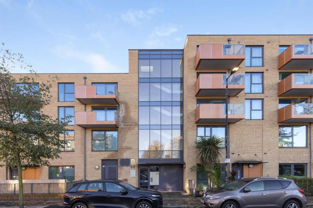 Main image of property: Southampton Way, London