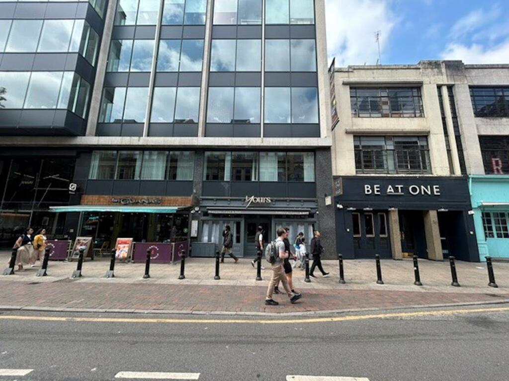 Main image of property: 82 Deansgate, Manchester, M3 2ER