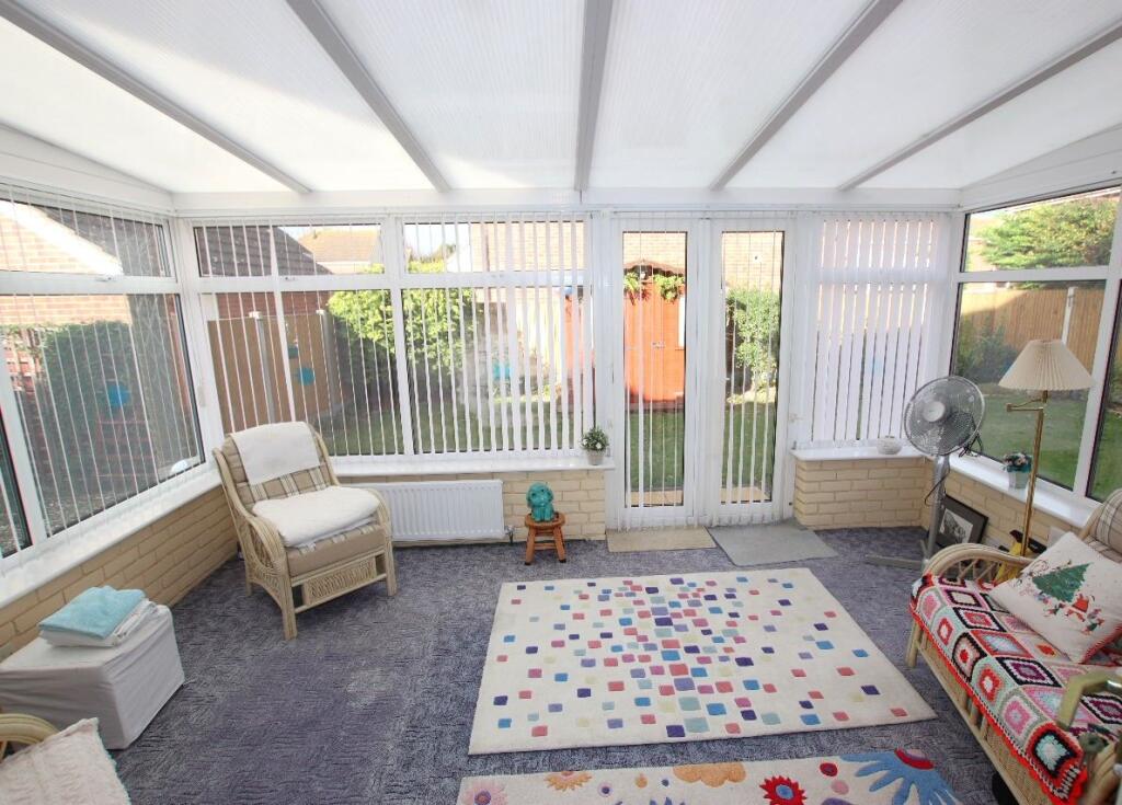 Selsey Avenue, Clacton on Sea, CO15 photo 3