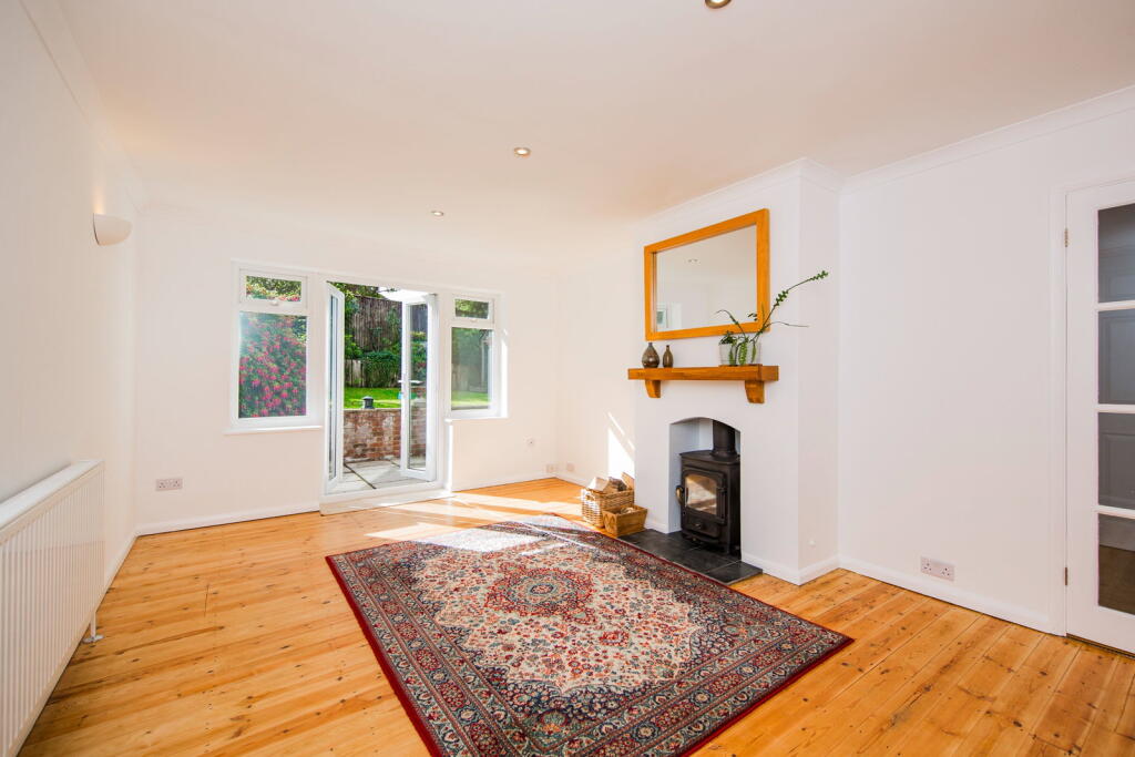 House in Wealden, Heathfield and Waldron - View 4