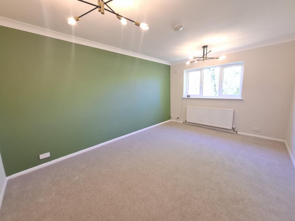 Main image of property: Lawn Lane, HEMEL HEMPSTEAD