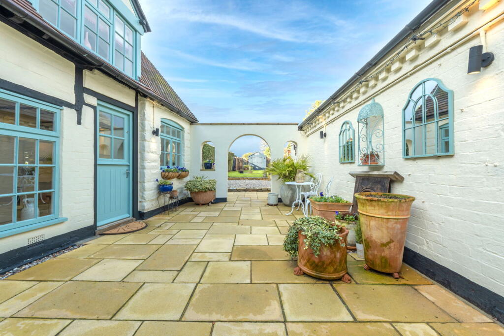 Additional image 24 of Avonbury House,  High Street, Bidford-on-Avon B50 4BU