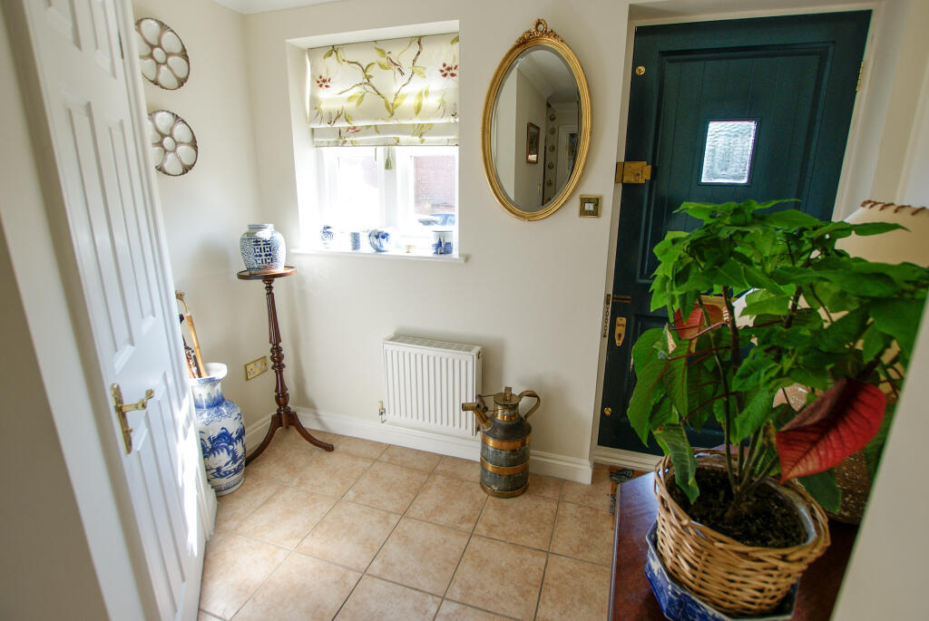 House in Hart, Hartley Wintney - More