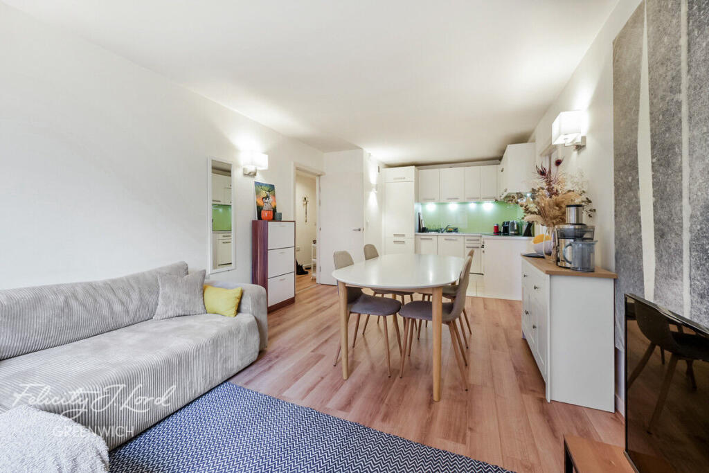 Main image of property: Deals Gateway, London SE13