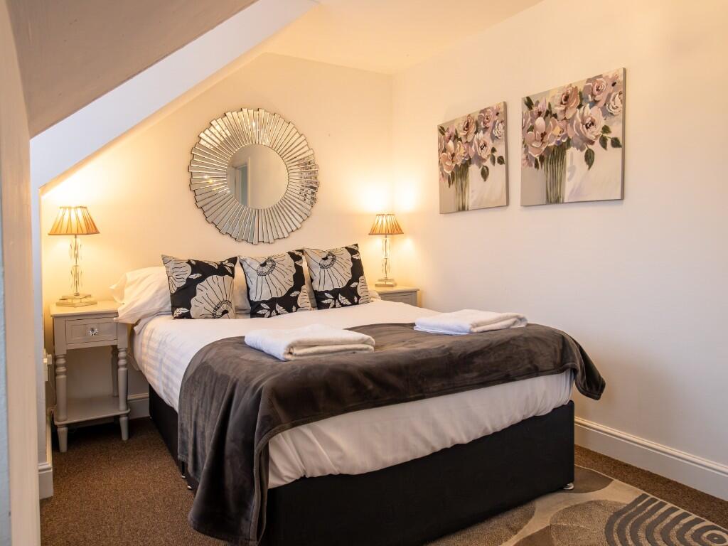 Abbey Foregate, Shrewsbury, Shropshire, SY2 – pohled 3