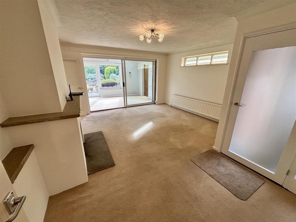 House in Ipswich - View 4