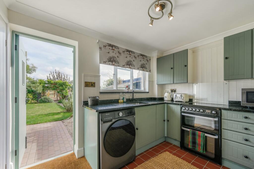 Monks Hill, Smarden, Ashford, Kent, TN27 photo 4