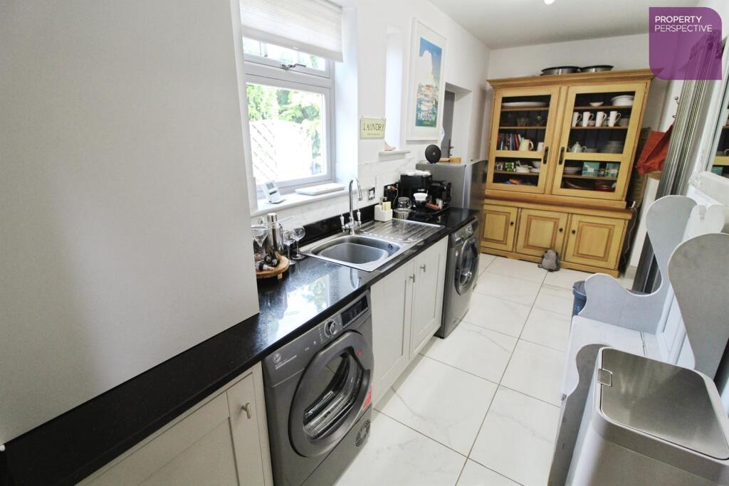 House in Darlington - More