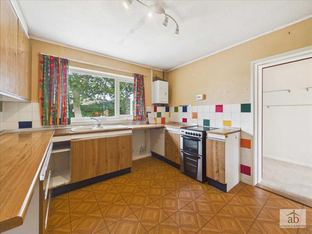 House in East Suffolk, Kesgrave - More