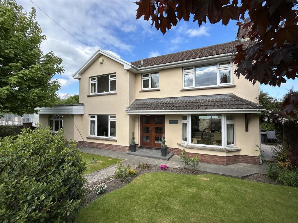4-bed detached on South Molton, £695,000