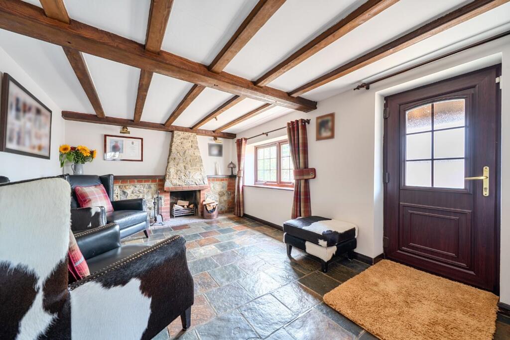 House in Rochester - View 5
