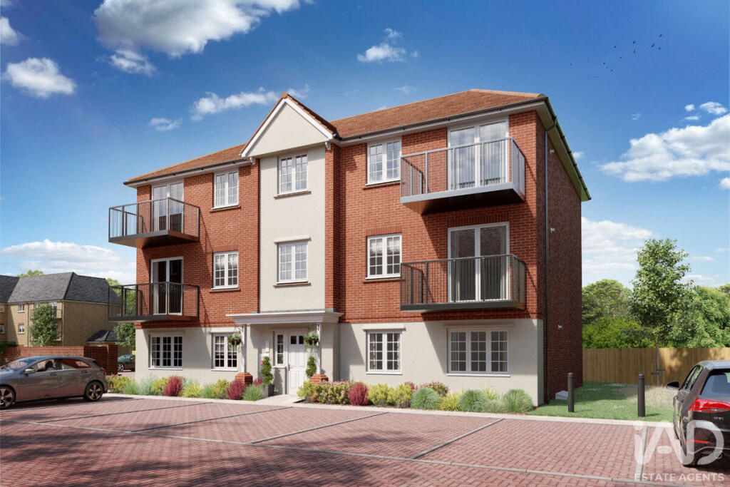 Main image of property: Swan Grove, Basildon, SS16
