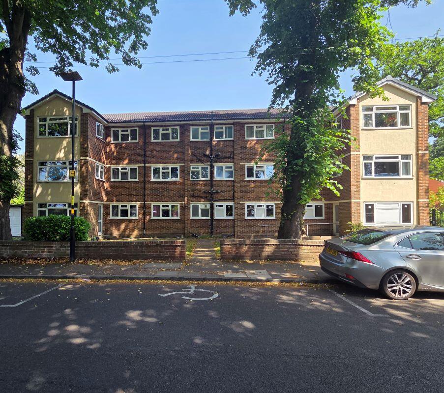 Main image of property: A10 Hayfield Road, Moseley, Birmingham, West Midlands, B13 9LQ