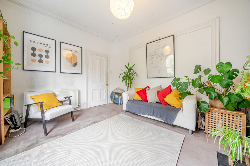 House in London - View 5