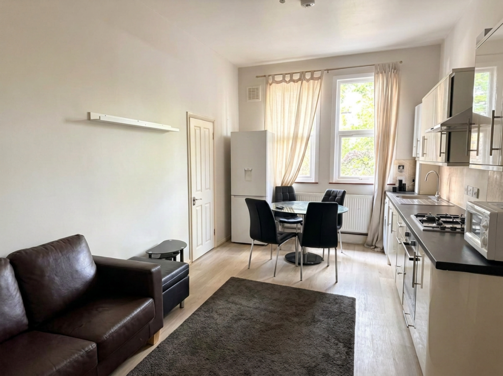 Main image of property: Aldrington Road, London, London, SW16