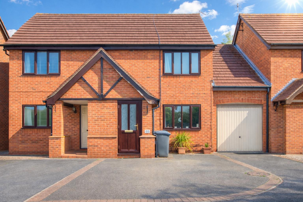 Main image of property: Borrowdale Close, Gamston, Nottingham