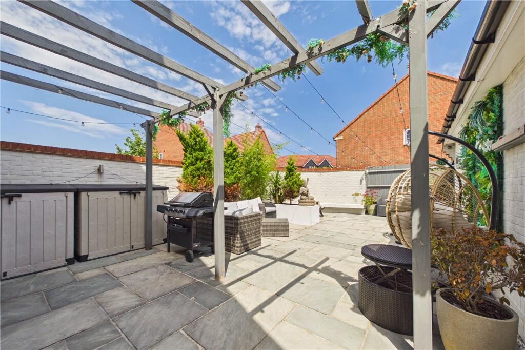 House in Basingstoke and Deane, Sherborne St. John - View 4