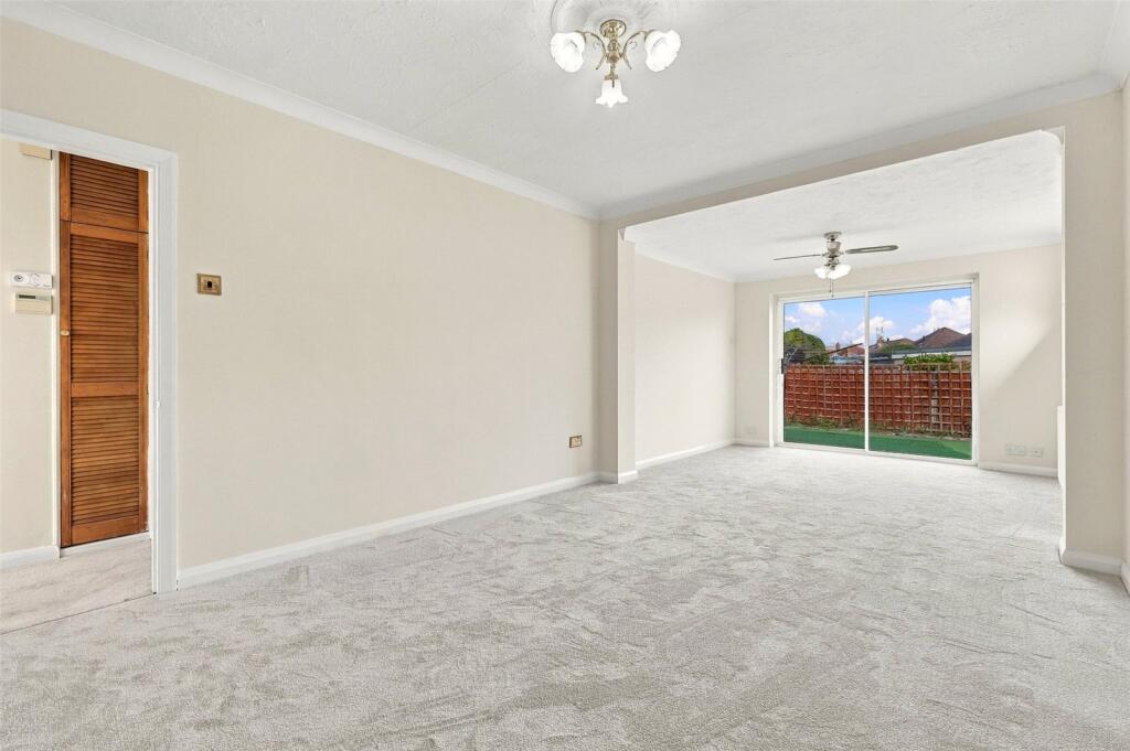 House in Southend-on-Sea - View 5