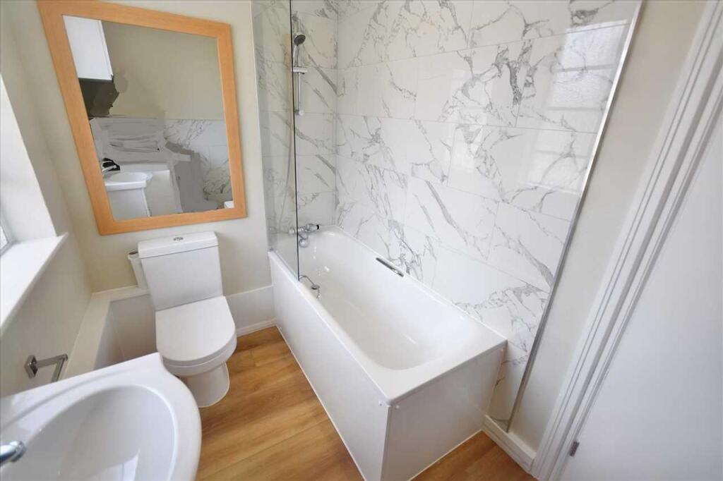 Apartment in London, City of Westminster - View 4