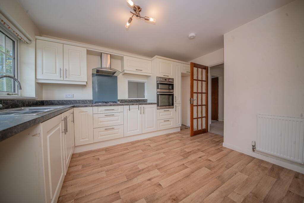 Apartment in Southampton - View 4
