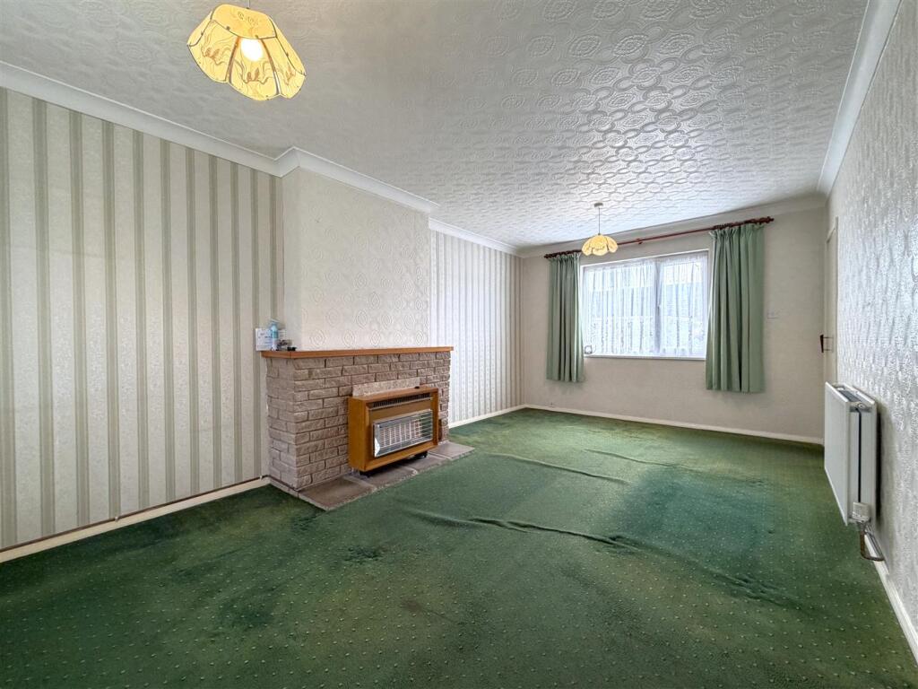 House in Nottingham - View 5