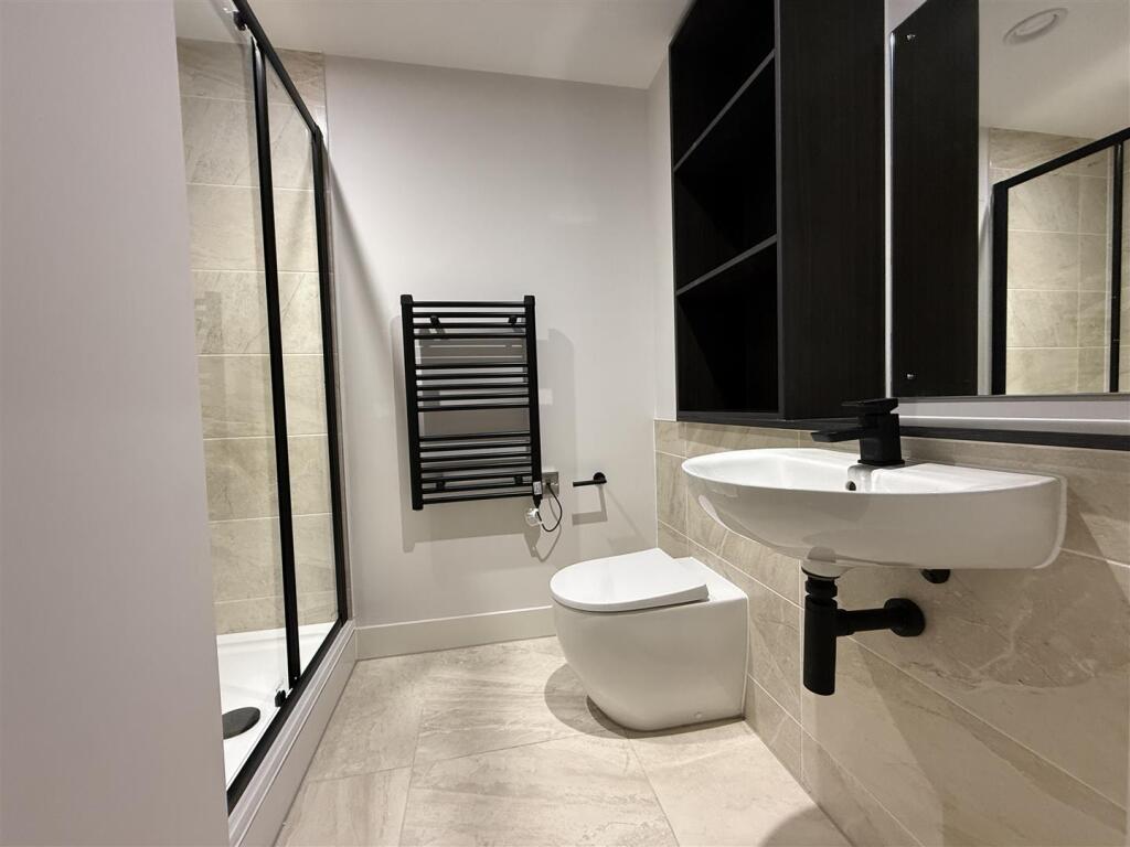 Apartment in Liverpool - View 4