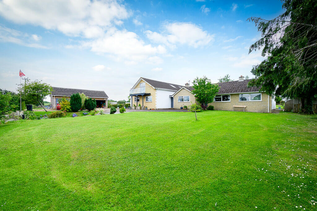 Main image of property: Nr Newnham, House & Additional Annexe